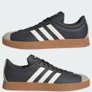 Men’s adidas’s size 10 VL Court Base Athletic sneakers shoes new in box JS4115